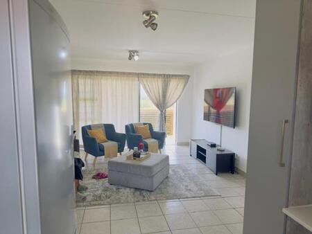 4 Bedroom Simplex in Monavoni