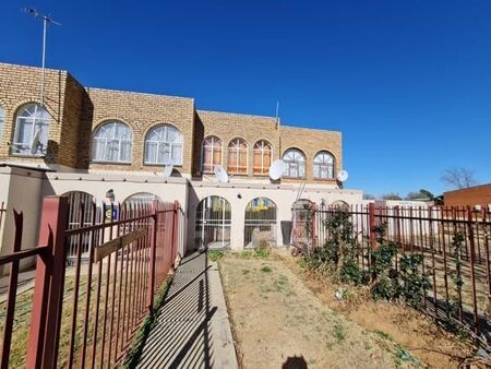 2 Bedroom Duplex in Bedelia