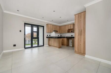 2 Bedroom House in Newton Park