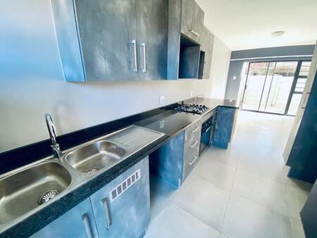 2 Bedroom Apartment in Fairview