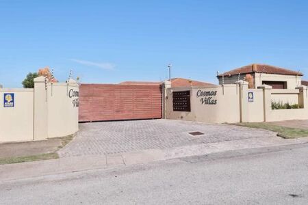 3 Bedroom Townhouse in Linton Grange