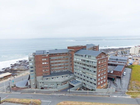 3 Bedroom Apartment in Quigney