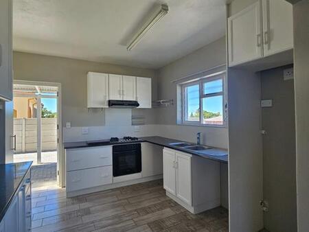 2 Bedroom Apartment in Sandbaai
