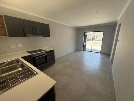 2 Bedroom Apartment in Parklands