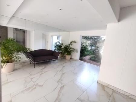 1 Bedroom Apartment in Rosebank