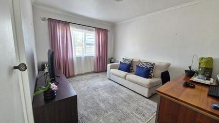 1 Bedroom Apartment in Fish Hoek