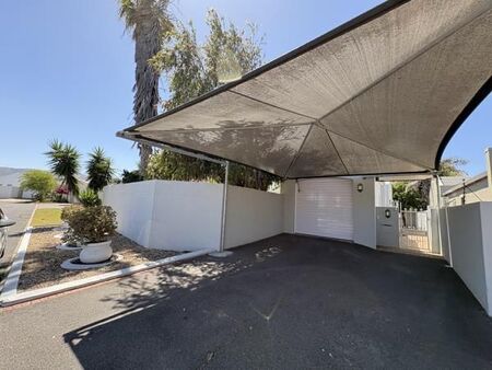 3 Bedroom House in Plattekloof Glen