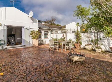 1 Bedroom House in Stellenbosch Central