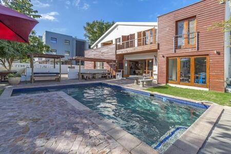 19 Bedroom House in Stellenbosch Central