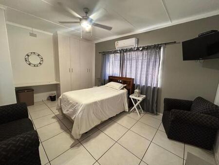 1 Bedroom Apartment in Rhodesdene