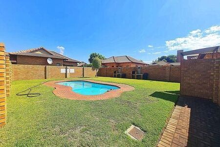 2 Bedroom House in Lephalale (Ellisras)