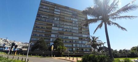 1 Bedroom Apartment in Umhlanga Rocks