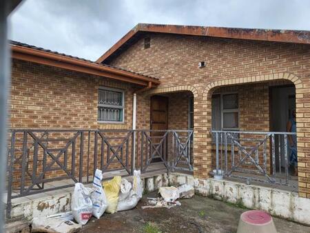 2 Bedroom House in Shallcross