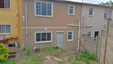 3 Bedroom Townhouse in Eastbury