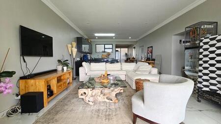 3 Bedroom Apartment in Durban North