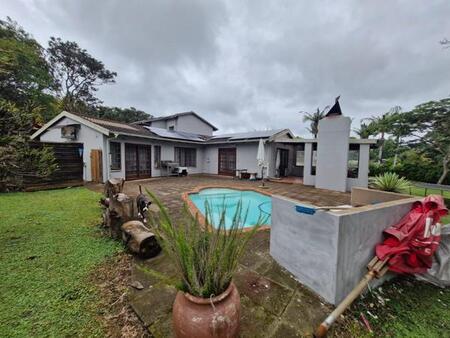 3 Bedroom House in Waterfall