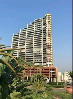 2 Bedroom Flat in Point Waterfront