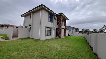 4 Bedroom House in Desainagar