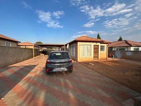 3 Bedroom House in Elandspoort