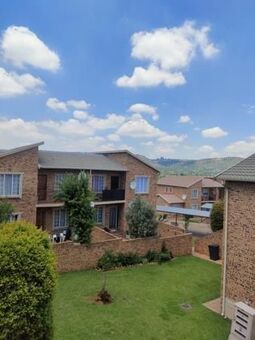2 Bedroom Apartment in Radiokop