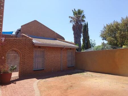 1 Bedroom Apartment in Carletonville