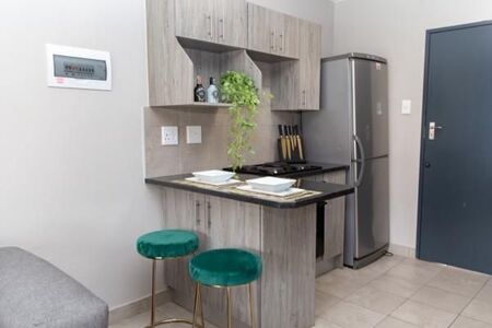 2 Bedroom Apartment in Waterkloof Glen