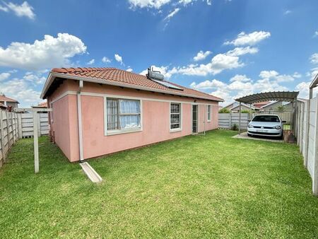 3 Bedroom house to rent in Leopard's Rest Security Estate, Alberton