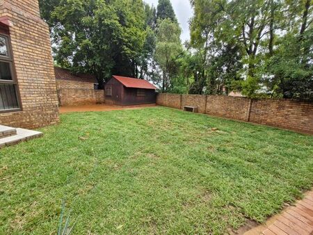 2 Bedroom duet to rent in Faerie Glen, Pretoria