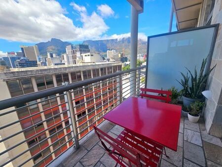 1 Bedroom apartment to rent in De Waterkant, Cape Town