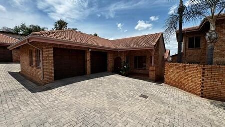 3 Bedroom House in Silverton