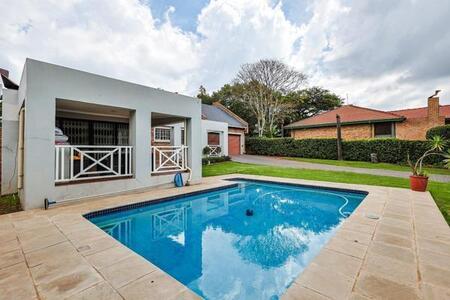 4 Bedroom House in Monument Park