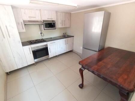 2 Bedroom Flat in Lukasrand