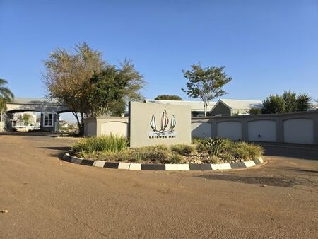 3 Bedroom Simplex in Erasmus Park