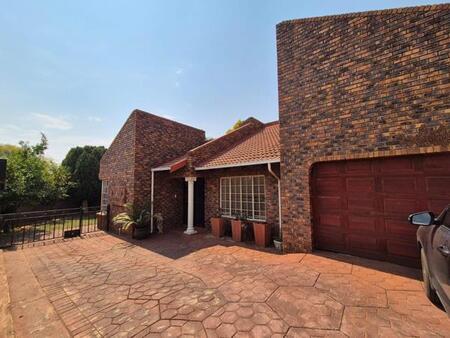 3 Bedroom House in Montana Gardens