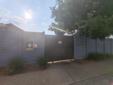 Studio Apartment in Queenswood