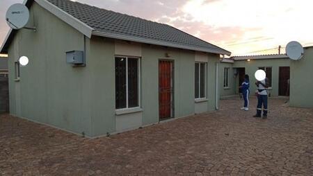 2 Bedroom House in Protea Glen