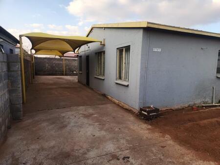 3 Bedroom House in Protea Glen