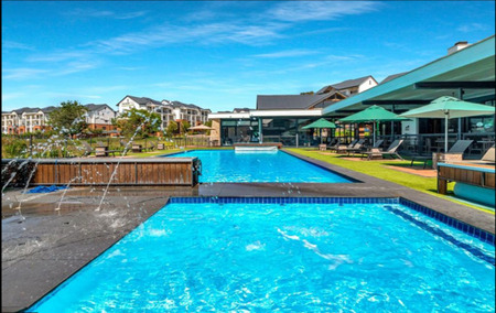 1 Bedroom Apartment in Linbro Park