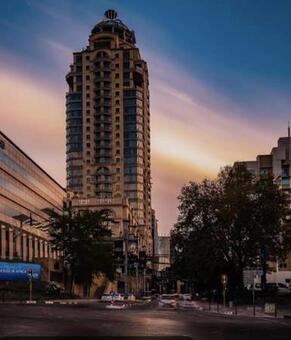 1 Bedroom Apartment in Sandton Central