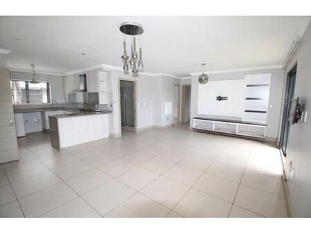 2 Bedroom Townhouse in Houghton Estate