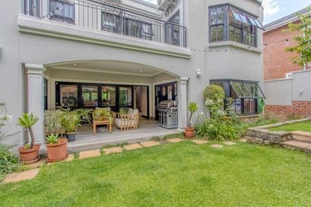 4 Bedroom Cluster in Melrose