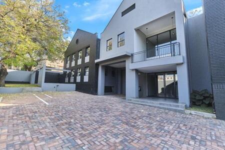 Studio Apartment in Ferndale