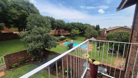 2 Bedroom Apartment in Northcliff