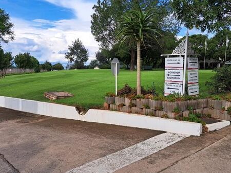 Bachelor apartment in Nooitgedacht