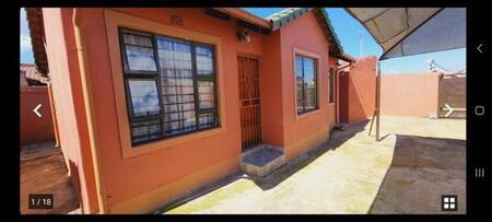 3 Bedroom House in Naturena