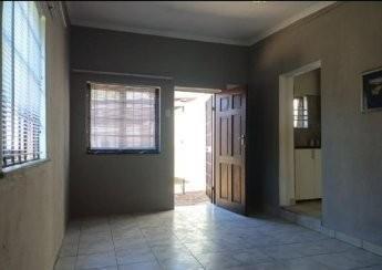 1 Bedroom Garden Cottage in Sydenham