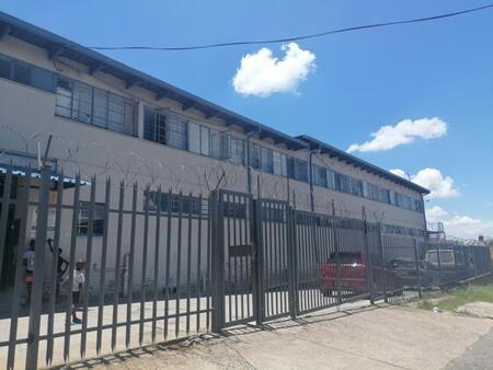 Studio Apartment in Kew