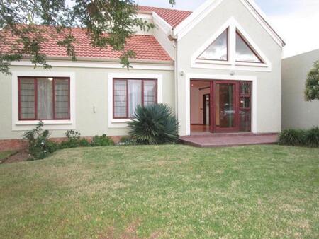 3 Bedroom Cluster in Broadacres