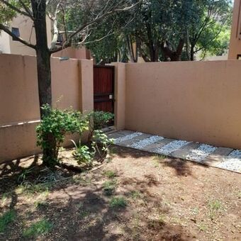2 Bedroom Apartment in Douglasdale