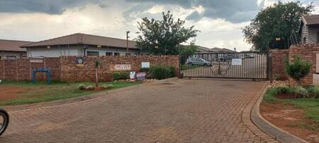 3 Bedroom House in Dawnpark